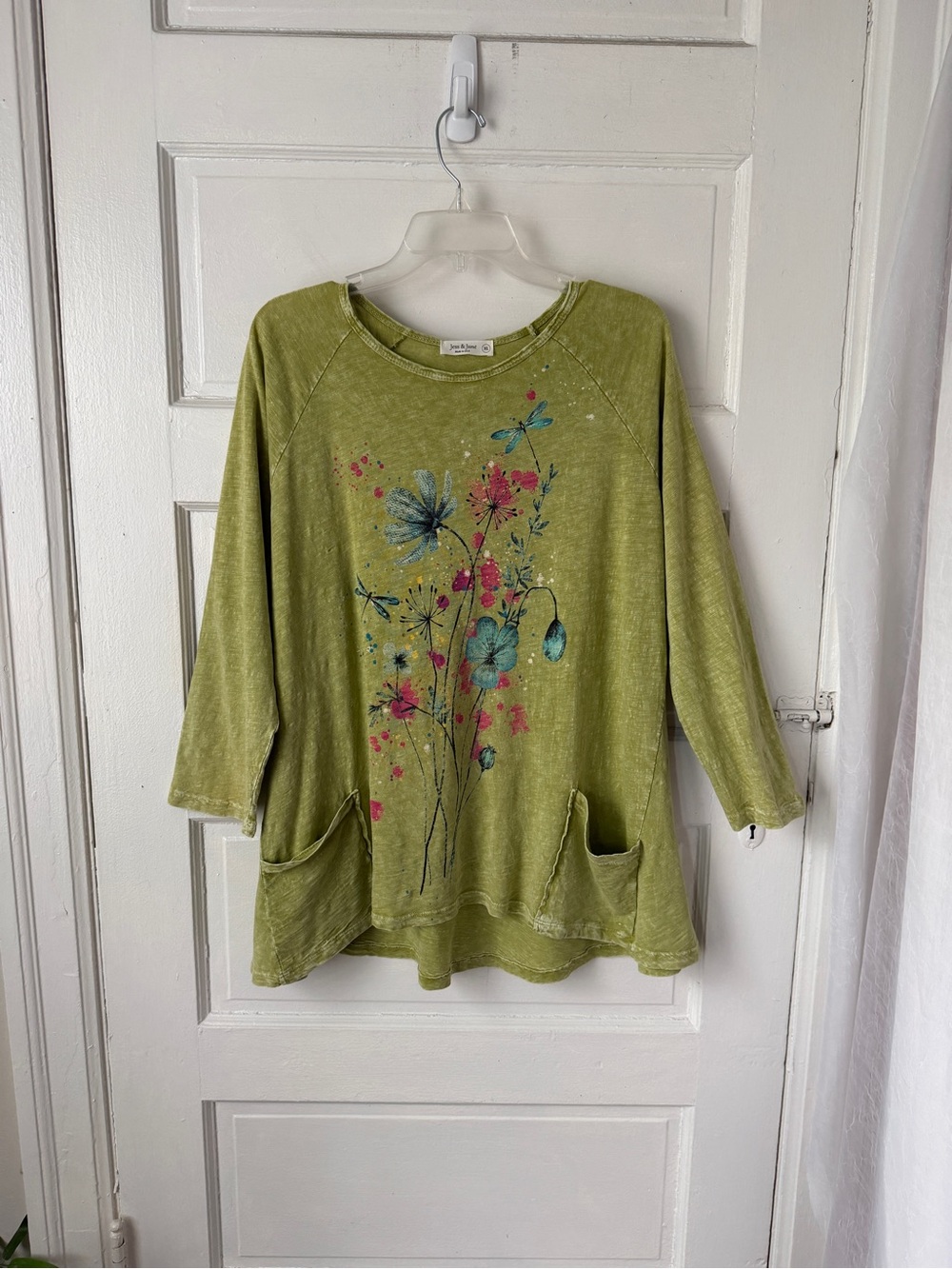 Jess & Jane Women’s Green Floral Pocket Tunic Long Sleeves Flowy Artsy Lagenlook